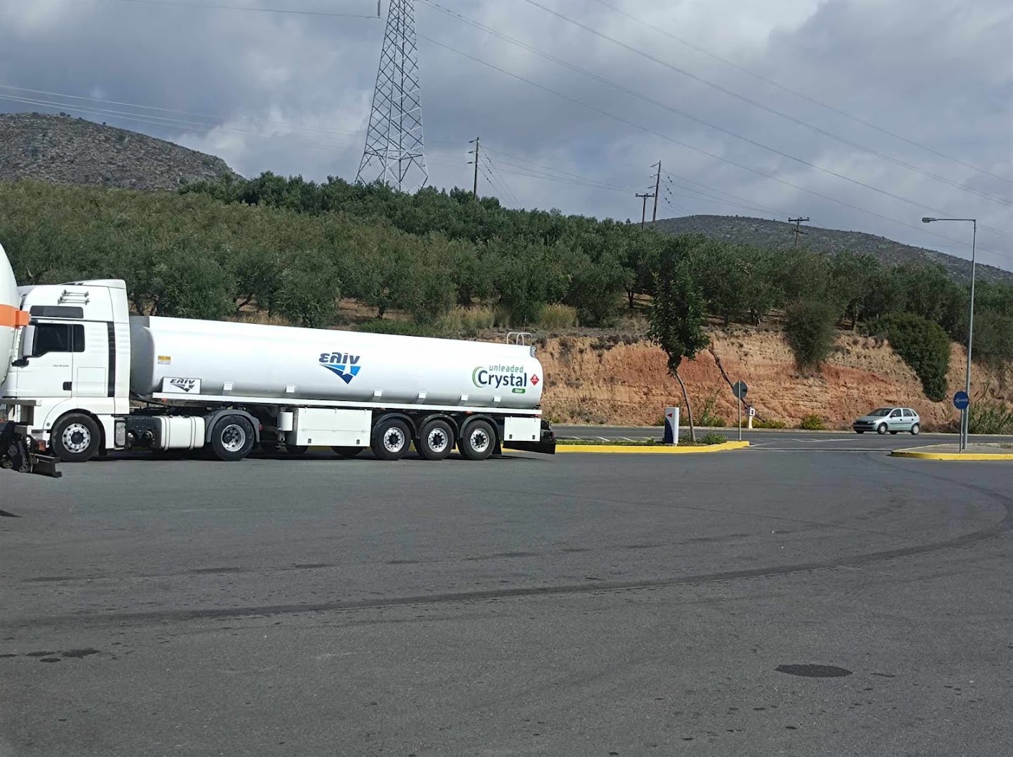 elin - KOMVOSENERGY · Φωτογραφίες 2